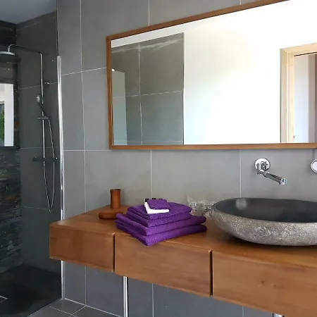 Dililodge 3* Verghia