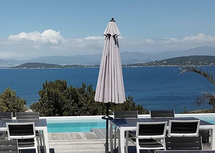 Dililodge 3* Verghia