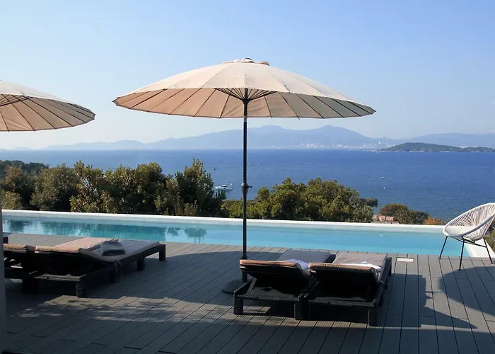 Dililodge Oda ve Kahvaltı 3*